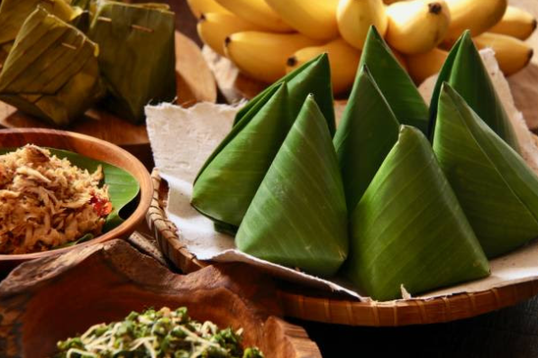 Nasi Jinggo Makanan Khas Tradisional Indonesia