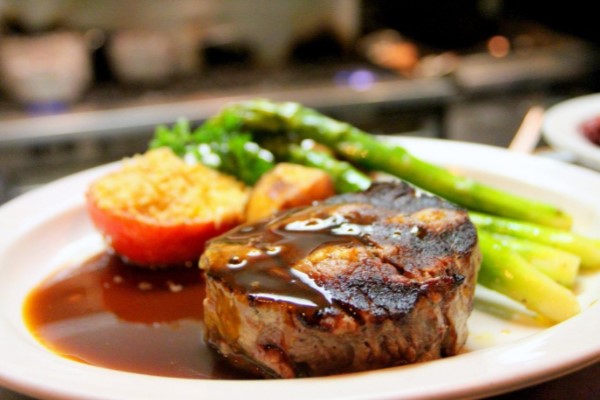 6 Rekomendasi Saus Steak Terbaik