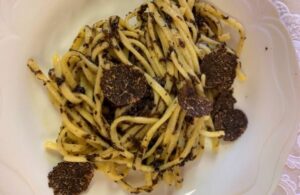 makanan khas italia - truffle